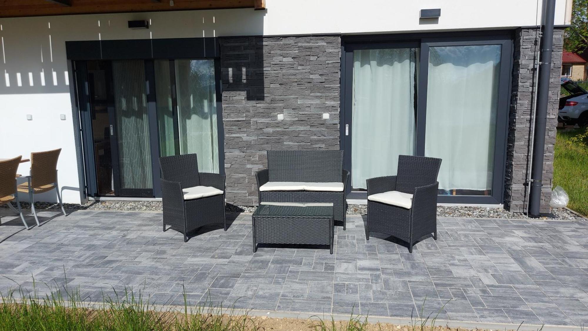 Lipno Apartments Bergmax: Ski Resort Retreat with Garden Terrace Cerna v Posumavi Exterior photo